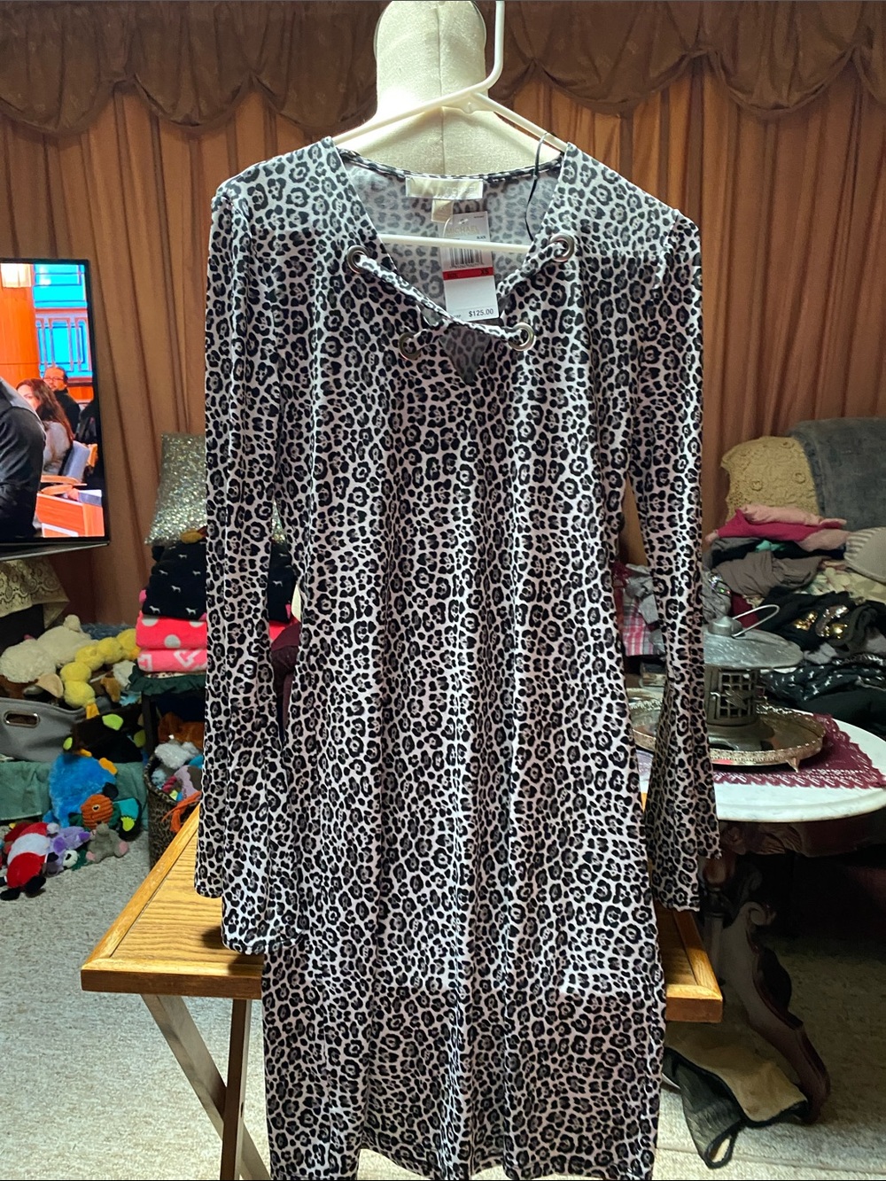 JuniorsLong-Sleeve Leopard Print Swing Dress Pink/Black